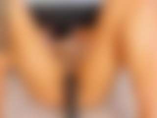 mollyybloom's Live Sex Cam Show