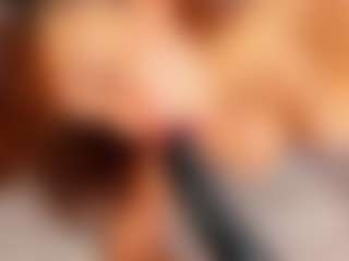 mollyybloom's Live Sex Cam Show