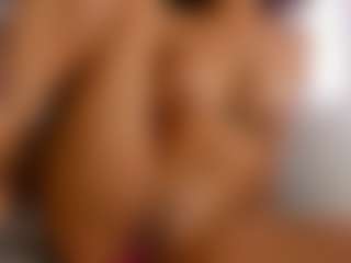 mollyybloom's Live Sex Cam Show
