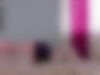Live cam show with mollyybloom - Lush on StripNow