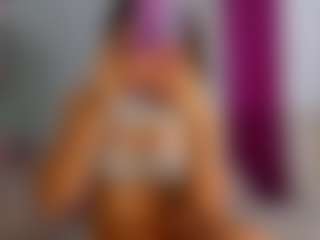 Live cam show with mollyybloom - Shaved on Taboo Cams XXX