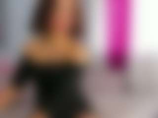 Live cam show with mollyybloom - Big Tits on Camsoda