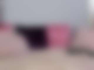 mollyybloom's Live Sex Cam Show
