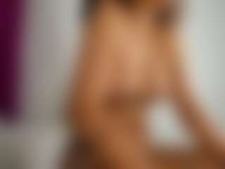 mollyybloom's Live Sex Cam Show