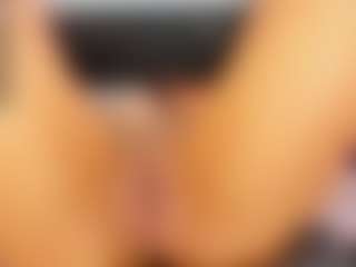 mollyybloom's Live Sex Cam Show