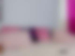 Live cam show with mollyybloom - Latina on Hubzter Live | colombia