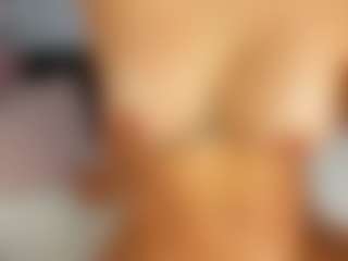 mollyybloom's Live Sex Cam Show