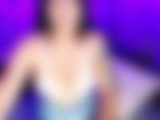 Spettacolo in cam dal vivo con saammyray - Flashing su Camsoda