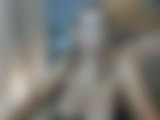 Live cam show with Rach - Green Eyes on studioflirtlive.com
