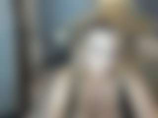 Live cam show with Rach - Green Eyes on Dare Cams