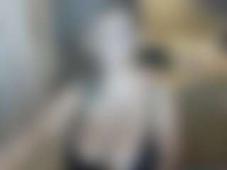 Rach MILF webcam performer live streaming