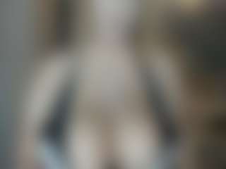 Live cam show with Rach - Smoking on CSO-WL