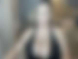Live cam show with Rach - Middle Aged on Milfs Live