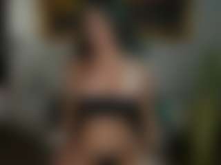 arianacruz69's Live Sex Cam Show