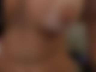 arianacruz69's Live Sex Cam Show