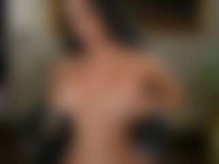arianacruz69's Live Sex Cam Show