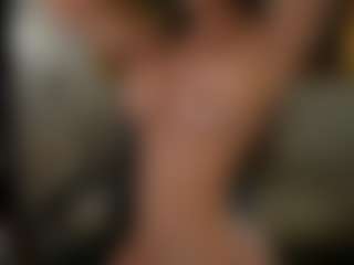 arianacruz69's Live Sex Cam Show