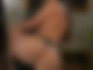 arianacruz69's Live Sex Cam Show