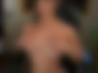 arianacruz69's Live Sex Cam Show