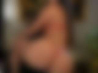 arianacruz69's Live Sex Cam Show