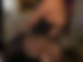 arianacruz69's Live Sex Cam Show