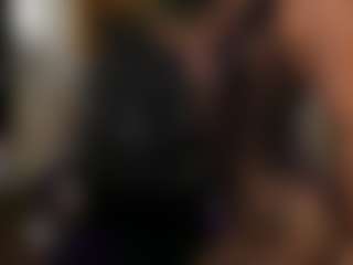 arianacruz69's Live Sex Cam Show