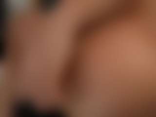 arianacruz69's Live Sex Cam Show