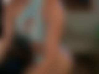 arianacruz69's Live Sex Cam Show