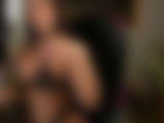 arianacruz69's Live Sex Cam Show