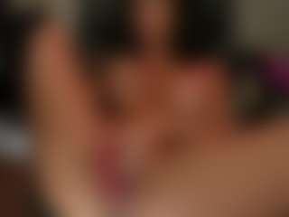 arianacruz69's Live Sex Cam Show