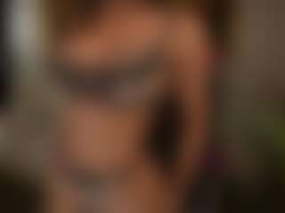 arianacruz69's Live Sex Cam Show