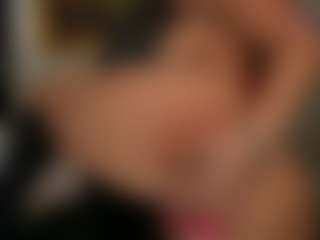 arianacruz69's Live Sex Cam Show