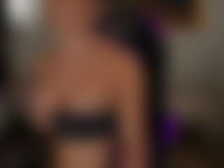 arianacruz69's Live Sex Cam Show