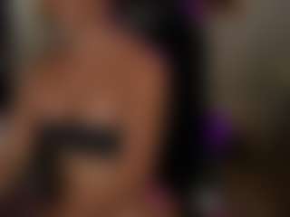 arianacruz69's Live Sex Cam Show