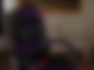 arianacruz69's Live Sex Cam Show