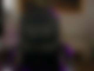 arianacruz69's Live Sex Cam Show