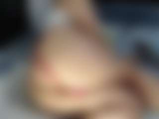 ALEXASWEET MILF webcam performer live streaming