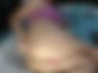 ALEXASWEET MILF webcam performer live streaming