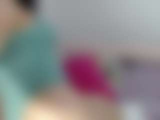 ALEXASWEET MILF webcam performer live streaming