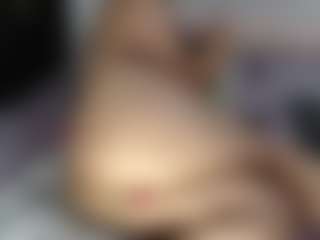 Live cam show with ALEXASWEET - Big Tits on livesuperchat.net