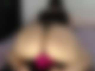 ALEXASWEET MILF webcam performer live streaming