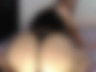 Live cam show with ALEXASWEET - Double Penetration on AdultVida.com