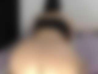 ALEXASWEET MILF webcam performer live streaming