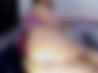 ALEXASWEET MILF webcam performer live streaming