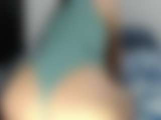 ALEXASWEET's Live Sex Cam Show
