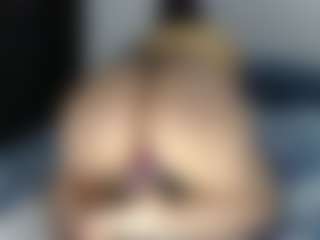 ALEXASWEET MILF webcam performer live streaming