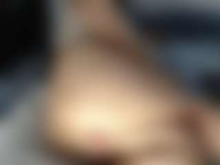 ALEXASWEET MILF webcam performer live streaming
