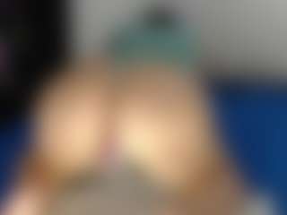 ALEXASWEET's Live Sex Cam Show