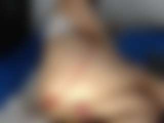 Live cam show with ALEXASWEET - Double Penetration on sexylive.show