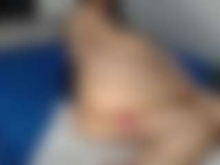 ALEXASWEET's Live Sex Cam Show